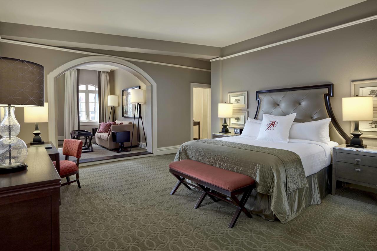 Algonquin Hotel interior with historic elements